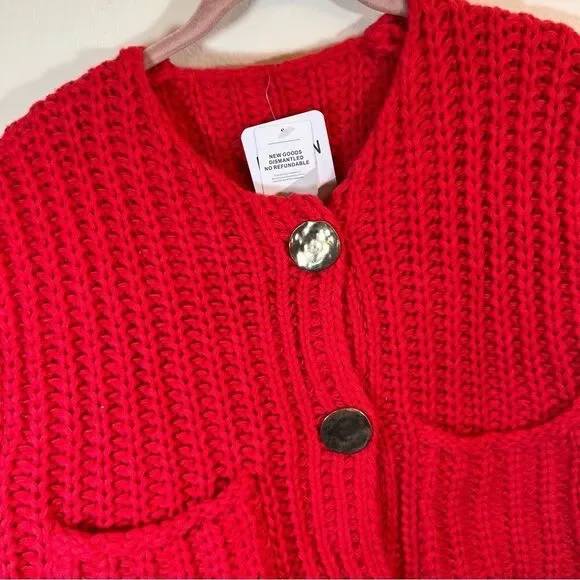 Amazon Fashion Red Knit Gold Button Sweater Vest NWT - Picture 2 of 9
